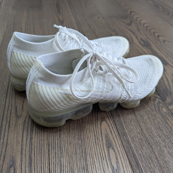 NIKE VAPORMAX SHOES WHITE - Picture 3 of 4
